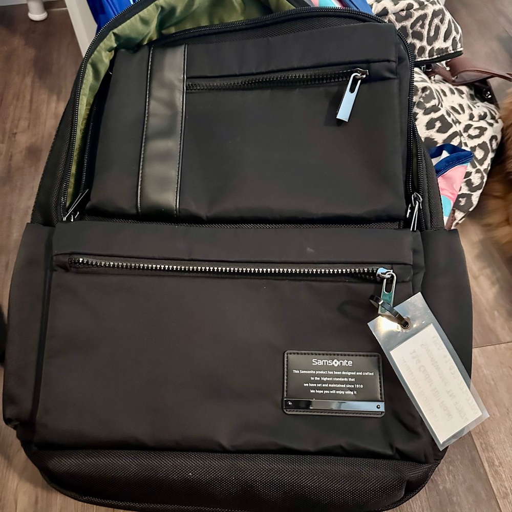 Samsonite Travel Backpack in Sleek Black